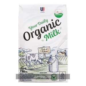 Ultrajaya Your Daily Organic Milk 750 mL
